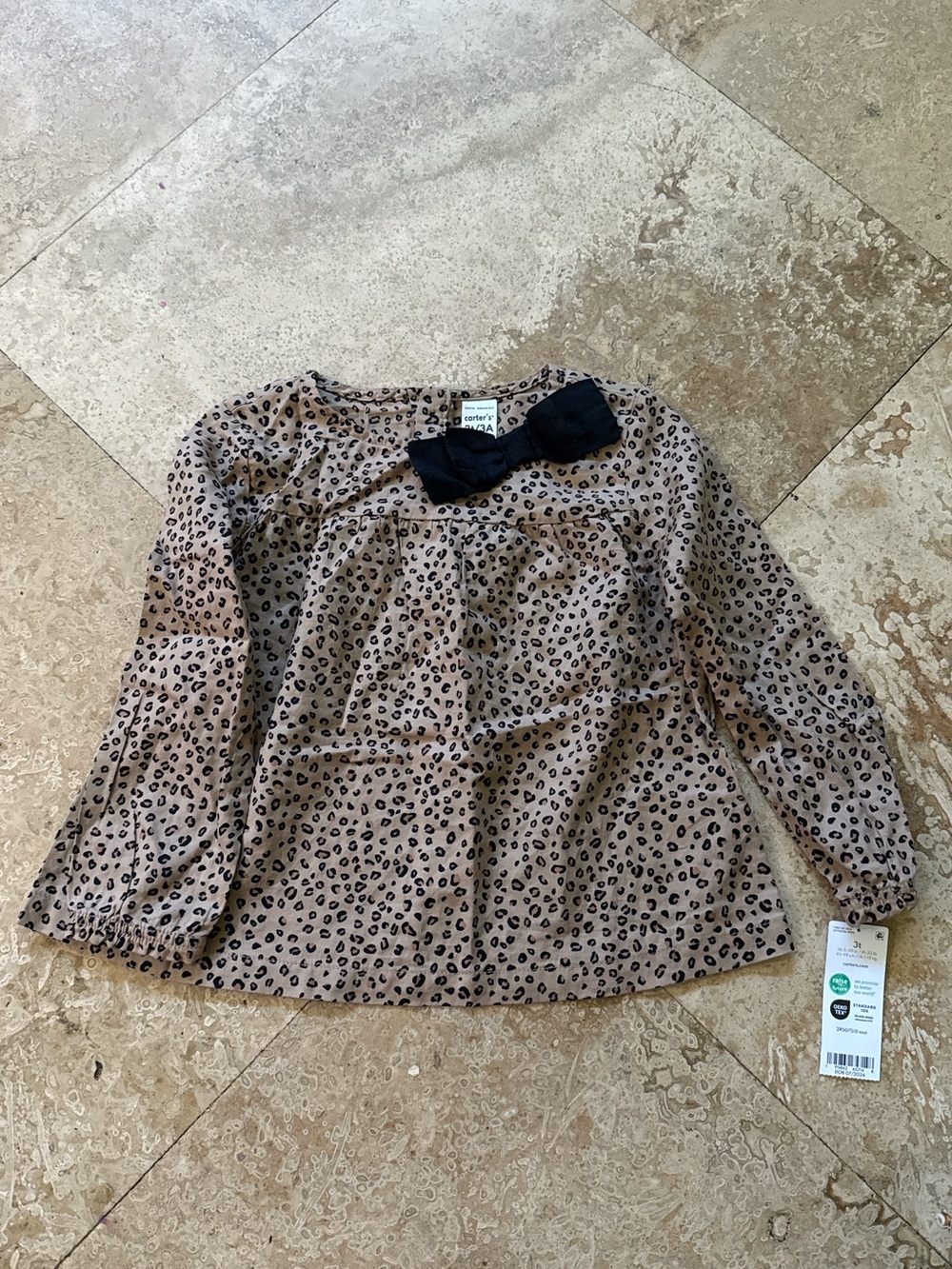 Carters size 3t new!!